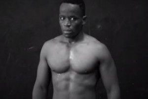 Незрячий боксер вчить інших захищатися