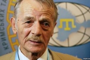 Джемілєв: «Внести зміни до Конституції щодо назви Криму буде складно»