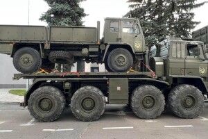 Волонтери «Справи Громад» запрошують побачити техніку, яку днями повезуть на фронт