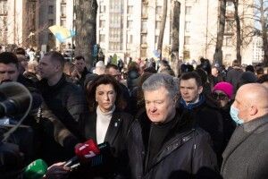 Нарешті влада визнала реальність: Порошенко про заяви Зеленського в Мюнхені