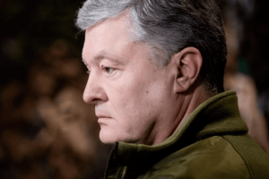 Порошенко пояснив, якою має бути відповідь путіну