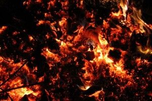 На Волині троє дітей ледь не згоріли живцем