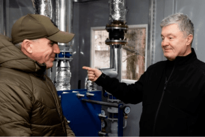 Порошенко на День святого Миколая привіз у Миколаїв мобільну котельню: десятки тисяч людей зможуть впевненіше пережити цю зиму