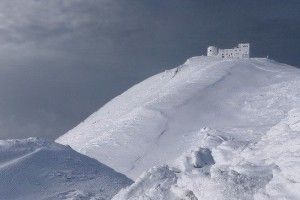 Романтична карпатська ніч іспанки та поляка: в колибі, але разом з рятувальниками