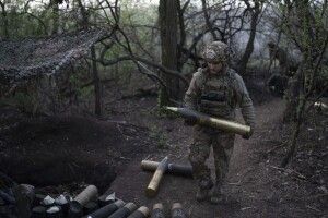 Війна в Україні триватиме ще дуже довго - головнокомандувач Швеції