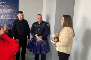 На Волині відзначили вчительку та юних рятувальників за креативну боротьбу з вогнем