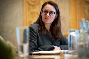 Кінець віковим стереотипам: нова програма Уряду допоможе українцям знайти роботу після 50