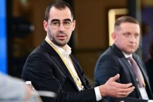 У Зеленського намагаються «відмазати» Трухіна від ДТП, бо він причетний до роздачі зарплат у конвертах - ЗМІ