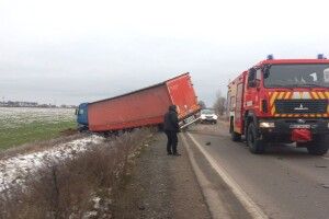 У жахливій аварії на Рівненщині загинуло четверо людей (Фото)