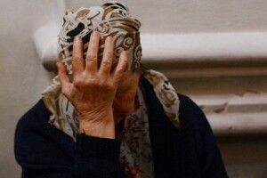 Волинянку обікрав… син. А інший – вигнав матір із хати