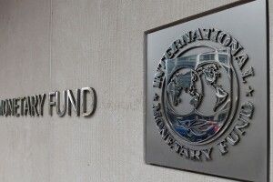 Україна отримала близько $900 млн від Міжнародного валютного фонду