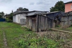 У місті на Волині влада вирішила демонтувати самовільно збудовані тимчасові споруди