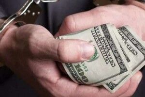 Волинські полісмени не спокусилися на 200 доларів