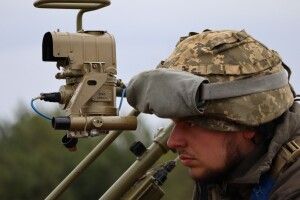 Бійці Волинської бригади майстерно «демілітаризували» російський БТР (Відео)