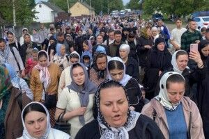 Поліція оштрафувала організаторів хресної ходи Московського патріархату