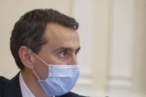 Головний санлікар захворів на коронавірус за два тижні після вакцинації