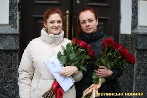 У Луцьку звільнені з полону отримали паспорти 