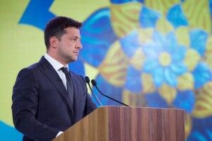 Зеленський закликав жителів Донбасу та Криму відзначити День Незалежності України