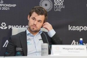 У мережі набуває шаленої популярності відео з реакцією норвезького шахіста Магнуса Карлсена на безглузду помилку росіянина Яна Непомнящего (Відео)