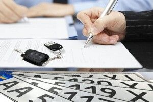 Покупець зекономить час і гроші: в Україні змінили правила реєстрації нових авто