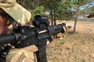 Штурмові гвинтівки UAR-15 вже на озброєнні спецпризначенців Держприкордонслужби (Фото, відео)