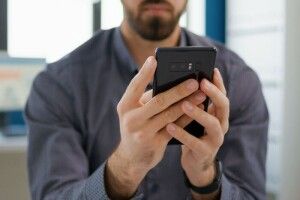 Обережно: росіяни розсилають повідомлення з пропозицією «зливати» дані про ЗСУ