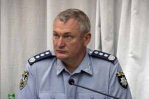 Голова Нацполіції прокоментував новини про затримання його колишньої дружини польськими прикордонниками 