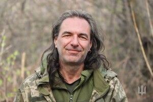 Замість Великої Британії – в окопи «Сталевої Сотки»: як кардіолог із Херсона потрапив до «мінометки» волинської бригади