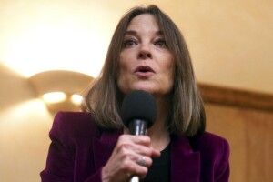 Кинула виклик Байдену: авторка бестселерів йде в президенти США