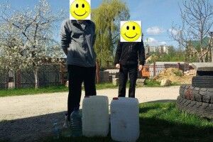 У Луцьку «накрили» дві підпільні корчми – вилучили п’ять відер сурогату