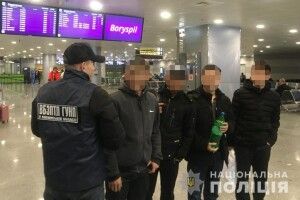 Волинські поліцейські видворили за межі країни нелегалів із В’єтнаму та Росії 