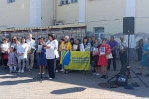 «Час не лікує»: у Луцьку вперше за час великої війни зібралися родичі загиблих Героїв 