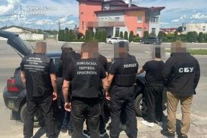 Такса - 5 тисяч доларів: чотирьох волинян підозрюють в переправлянні військовозобов'язаних за кордон