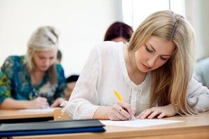 Випускники звільнені від ДПА, але ЗНО буде