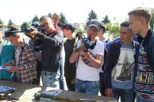 Горохівські школярі відвідали бійців 14-ї бригади (Фото)