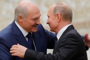 Росія хоче загарбати Білорусь при ще живому Лукашенку, якого через важку хворобу таємно лікували в Еміратах?