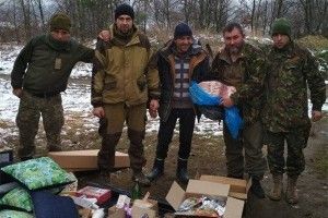 Ратнівчани, чим могли, поділилися з бійцями