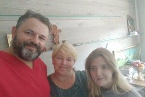 Дівчину з Волині, яка потрапила в ДТП, безкоштовно прооперує лікар Валіхновський