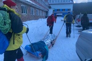 При сходженні на Говерлу загинула туристка, ще дві людини травмовано