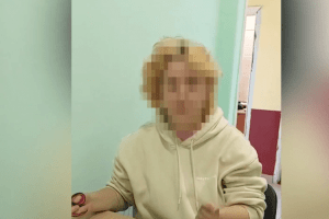 Кримчанка, якій було 10 років, коли окупанти захопили півострів, знищила паспорт рф (Відео)