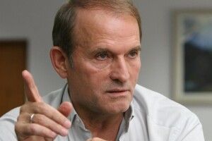 Медведчук розповів, що Путін готовий запропонувати Зеленському за угоду по Донбасу