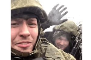 «Вони унітази забирали. Унітази!»: російські солдати продовжуть шокувати дикунством (Відео)