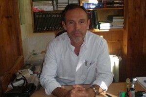 У Львові оголосили в розшук відомого лікаря  