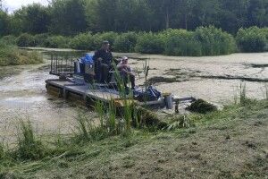 В обласному центрі з'явилася «машина-амфібія» (Відео)