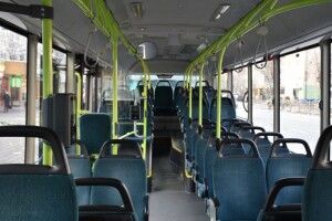 Через тиждень у Луцьку на маршрути виїдуть ще три великих автобуси