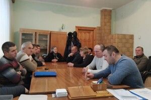 Волинська громада закликає земляків узаконити свої пилорами до 15 березня