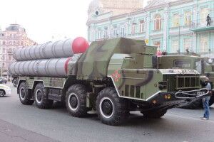 Лавров заявив, що росія завадить передачі Україні ракетних комплексів С-300