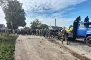На Волині провели в останню дорогу 46-річного Героя (Фото)