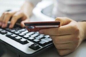 На Волині судитимуть шахрайку, яка збирала гроші «на лікування хворої дитини»