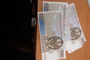 Через «Ягодин» хотіли незаконно провезти 18 тисяч злотих (Фото)